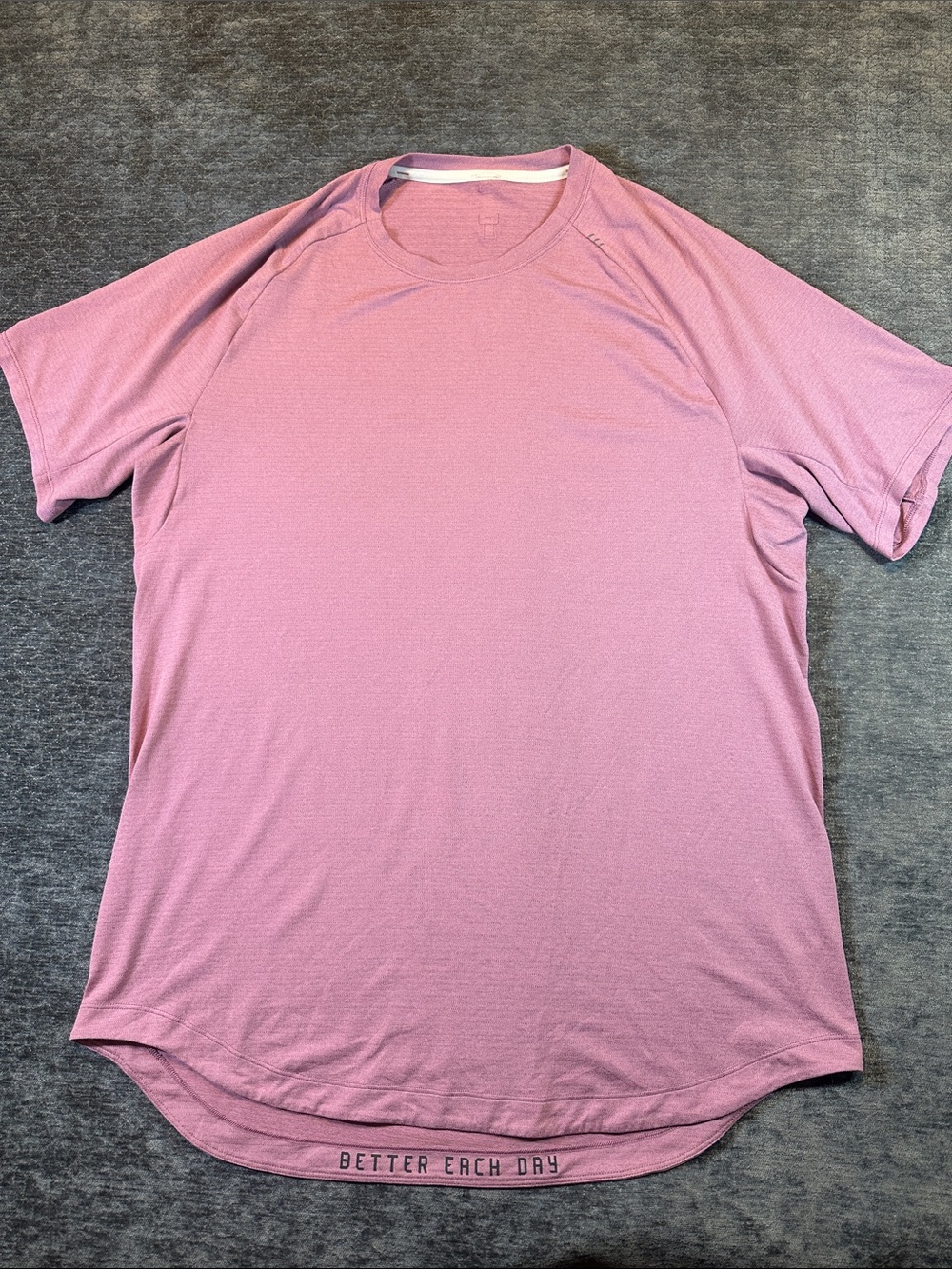 lululemon athletica Men's Short Sleeve Crew Tee - Dusty Pink